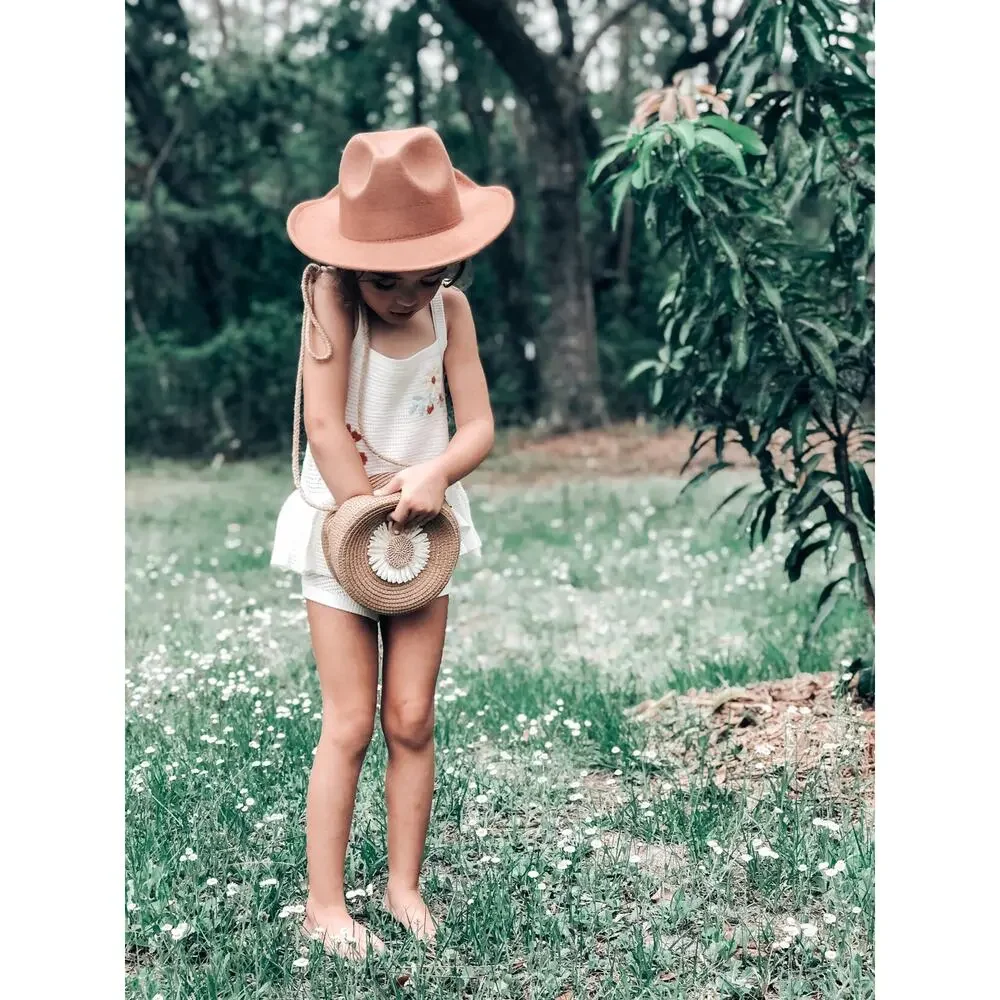 New Darling Little Crossbody Woven Daisy Minimalist Circle Purse Bag